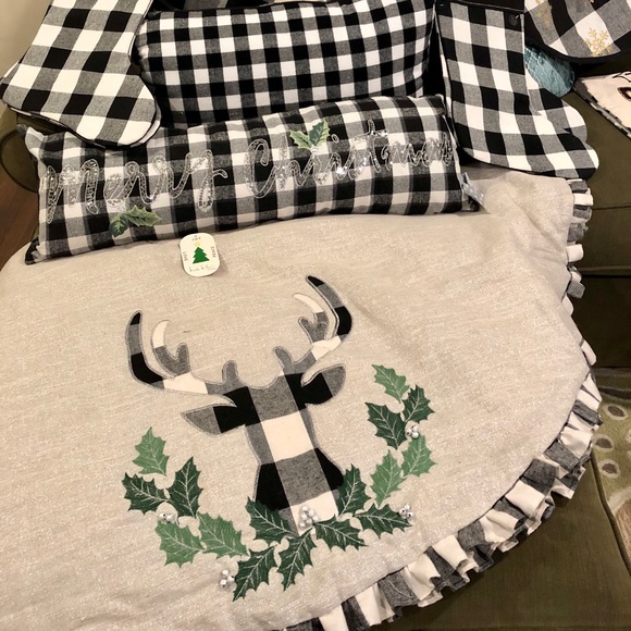 Merry Christmas Buffalo Check Pillow Cover - Picture 6 of 11